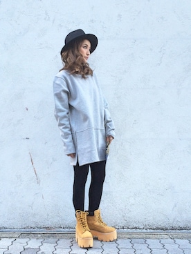 「Jeffrey Campbell（ジェフリーキャンベル）のアイテム（ブーツ）」を使った、hanae maruiさん（レディース・155cm）の冬コーディネート
