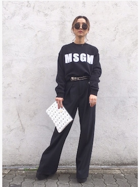 「MSGM（エムエスジーエム）のアイテム（スウェット）」を使った、hanae maruiさん（レディース・155cm）の冬コーディネート