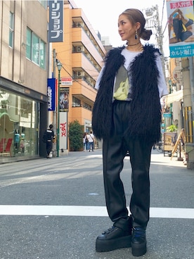 「Chica（チカ）のアイテム（ムートンコート）」を使った、hanae maruiさん（レディース・155cm）の秋コーディネート