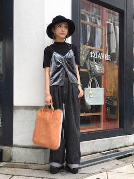 「L.H.P（エルエイチピー）のアイテム（トートバッグ）」を使った、hanae maruiさん（レディース・155cm）の秋コーディネート