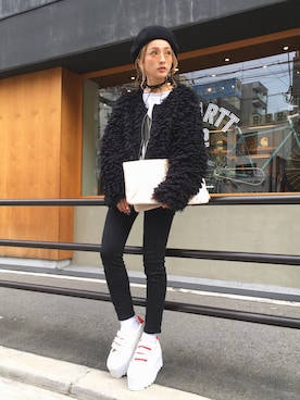 「Chica（チカ）のアイテム（ジャケット/アウター）」を使った、hanae maruiさん（レディース・155cm）の秋コーディネート