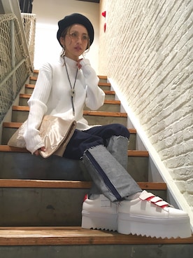 「CAT COPY（キャットコピー）のアイテム」を使った、hanae maruiさん（レディース・155cm）の秋コーディネート