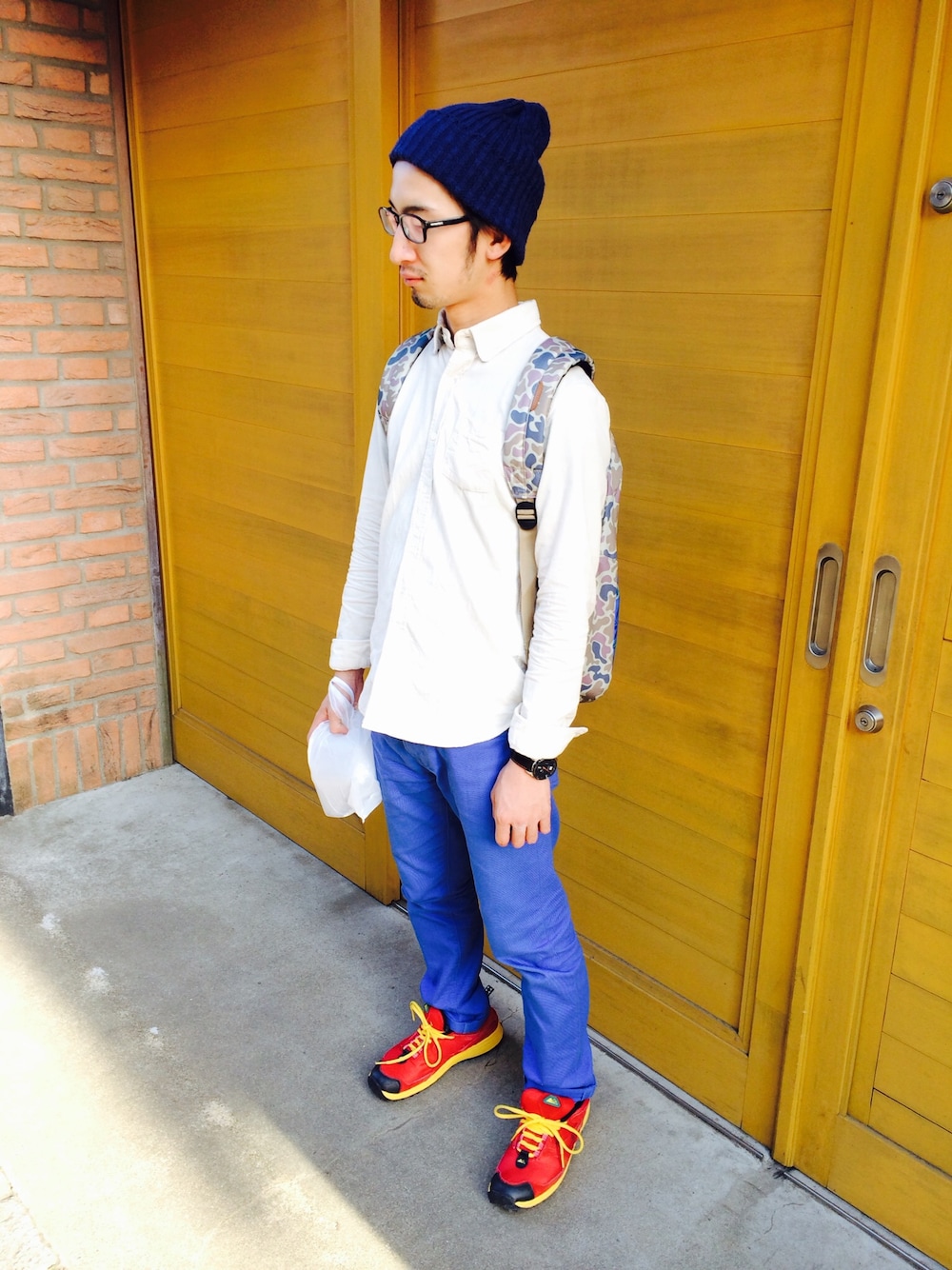 「BEAMS PLUSのBEAMS PLUS / コットンリネンワッチキャップ 14S/S（ニットキャップ/ビーニー、ブルー系）」を使った、SOGO famさん（メンズ・169cm）の春コーディネートの1枚目の写真