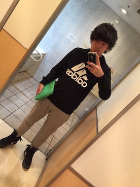 「Marc by Marc Jacobs（マークバイマークジェイコブス）のアイテム（クラッチバッグ）」を使った、たいちゃんさん（メンズ・170cm）の秋コーディネート