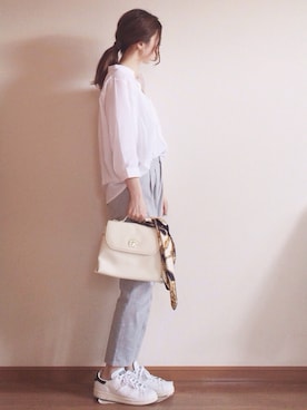 「Factor=（ファクターイコール）のアイテム（財布/小物）」を使った、eさん（レディース・160cm）の春コーディネート