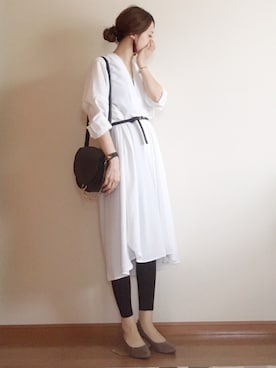 「SMELLY（スメリー）のアイテム（ピアス（両耳用））」を使った、eさん（レディース・160cm）の秋コーディネート