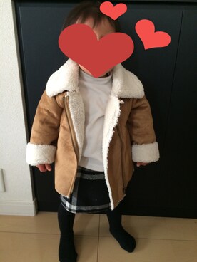 「アイテム（ムートンコート）」を使った、あやさん（キッズ・90cm）の冬コーディネート