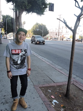 「OBEY」｜「アイテム（デニムパンツ）」を使った、sungwookchoさん（メンズ・173cm）の冬コーディネート
