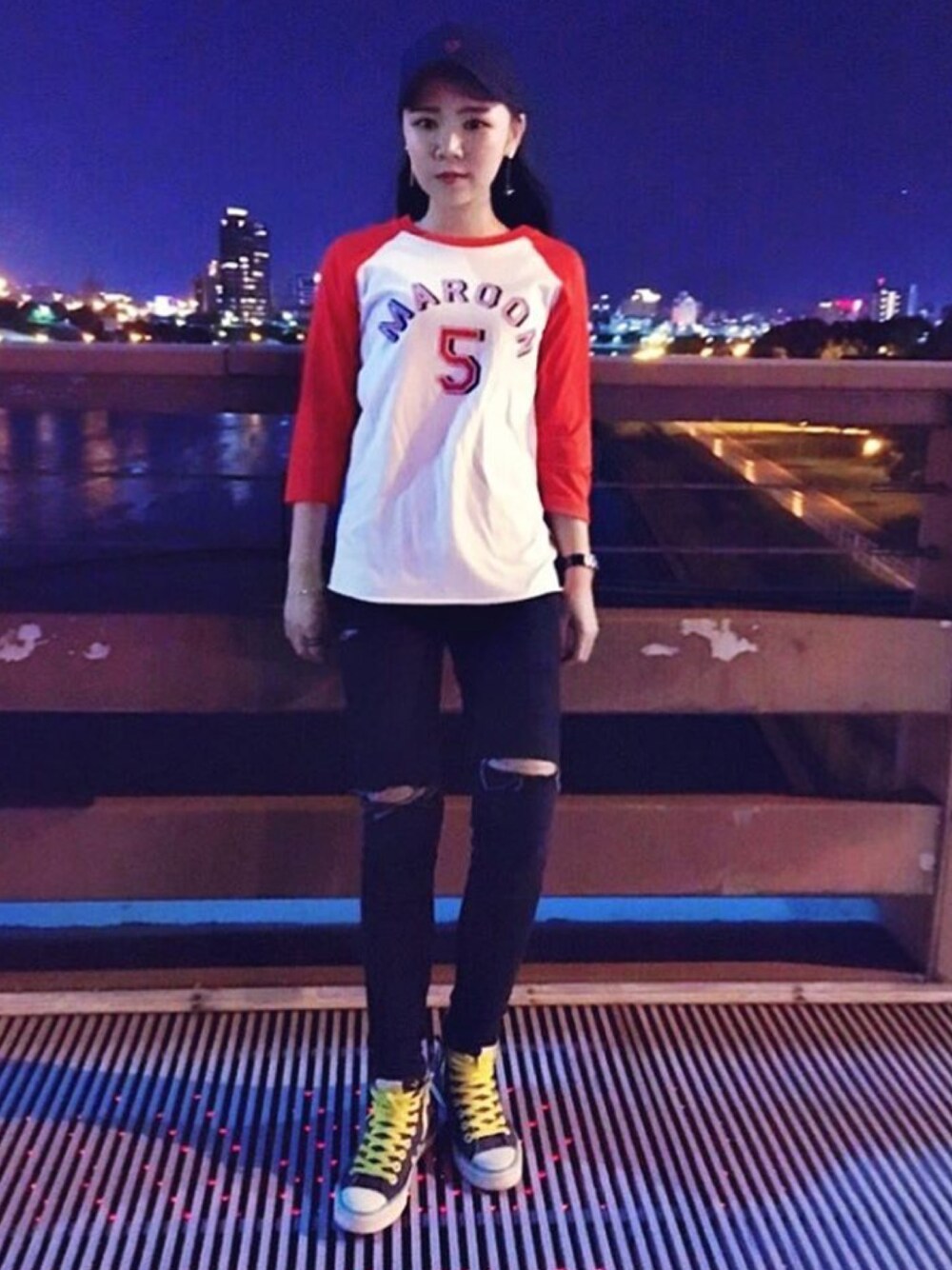 「PONYのアイテム（スニーカー、その他）」を使った、633さん（レディース・154cm）の秋コーディネートの1枚目の写真