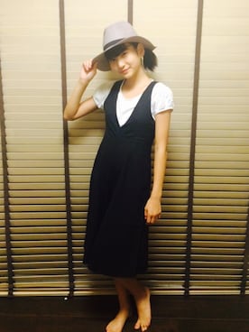 「hat」｜「アイテム（サロペット/オーバーオール）」を使った、Nene 音々さん（キッズ・158cm）の秋コーディネート