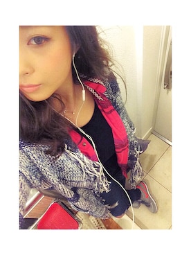 「アイテム（クラッチバッグ、グレー系）」を使った、ゆうみんさん（レディース・171cm）の冬コーディネート