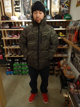「Back Channel（バックチャンネル）のアイテム（ダウンジャケット/コート）」を使った、ブラックストアさん（メンズ・170cm）の冬コーディネート
