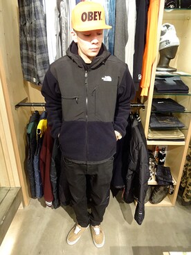 「OBEY」｜「アイテム（その他アウター）」を使った、ブラックストアさん（メンズ・175cm）の冬コーディネート