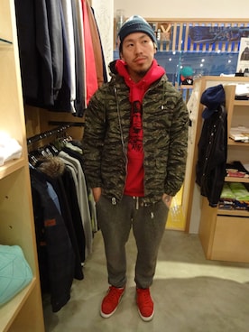 「INTERBREED」｜「アイテム（その他アウター）」を使った、ブラックストアさん（メンズ・170cm）の春コーディネート