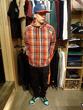 「Back Channel（バックチャンネル）のアイテム（ジャージ）」を使った、ブラックストアさん（メンズ・176cm）の春コーディネート