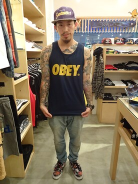 「OBEY」｜「アイテム（タンクトップ）」を使った、ブラックストアさん（メンズ・170cm）の夏コーディネート