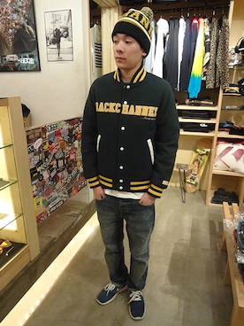 「Back Channel（バックチャンネル）のアイテム（スタジャン）」を使った、ブラックストアさん（メンズ・176cm）の秋コーディネート