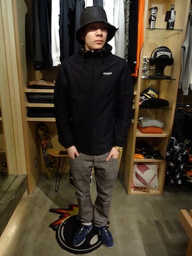 「APPLEBUM」｜「アイテム（マウンテンパーカー）」を使った、ブラックストアさん（メンズ・176cm）の冬コーディネート