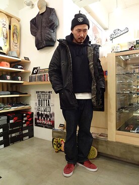 「Back Channel（バックチャンネル）のアイテム（ミリタリージャケット）」を使った、ブラックストアさん（メンズ・178cm）の冬コーディネート