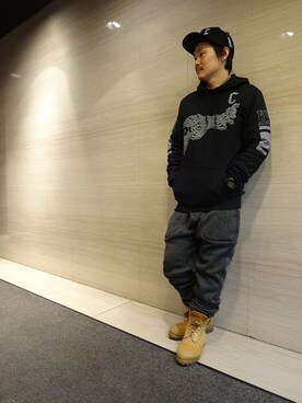「CROOKS&CASTLES」｜ブラックストアさん（メンズ・162cm）の冬コーディネート