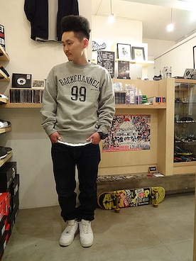 「Back Channel（バックチャンネル）のアイテム（スウェット）」を使った、ブラックストアさん（メンズ・162cm）の春コーディネート