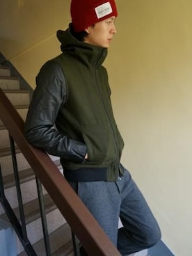 「DETAILS（ディテールズ）のアイテム（スタジャン）」を使った、にっしーさん（メンズ・175cm）の冬コーディネート