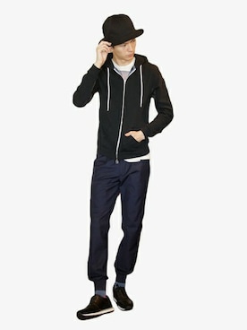 「DETAILS（ディテールズ）のアイテム（シューズ）」を使った、にっしーさん（メンズ・175cm）の冬コーディネート