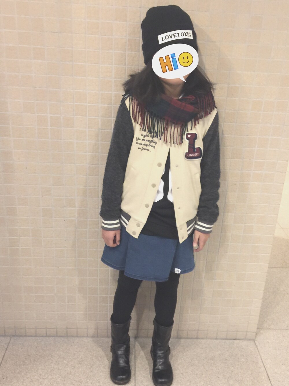 「おんなのこ」｜「Lindsayのアイテム（スタジャン、ベージュ系）」を使った、decafさん（キッズ・145cm）の秋コーディネートの1枚目の写真