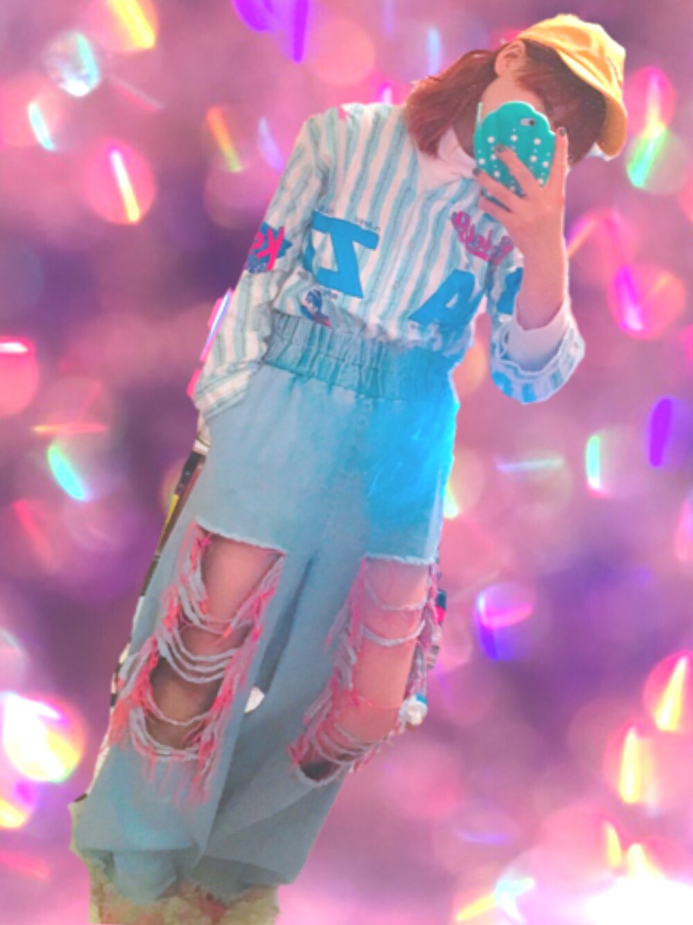 Little sunny bite ダメージデニム