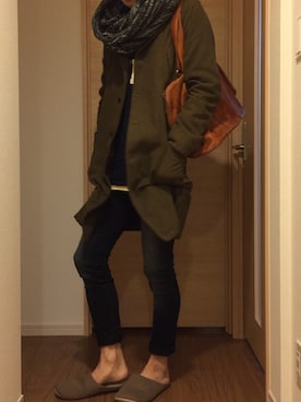 「スエット」｜「アイテム（チェスターコート）」を使った、taraさん（メンズ・173cm）の冬コーディネート