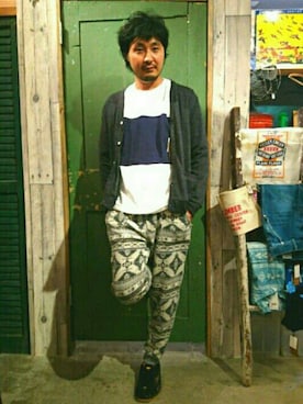 「grn（ジーアールエヌ）のアイテム（パンツ）」を使った、きたろうさん【grn】さん（メンズ・182cm）の秋コーディネート