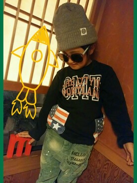 「abcd（ナシ）のアイテム（スウェット）」を使った、ma⭐さん（キッズ・120cm）の冬コーディネート