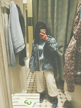 「stradivarius（ストラディバリウス）のアイテム（デニムジャケット）」を使った、DDDABAOBAOさん（レディース・158cm）の冬コーディネート