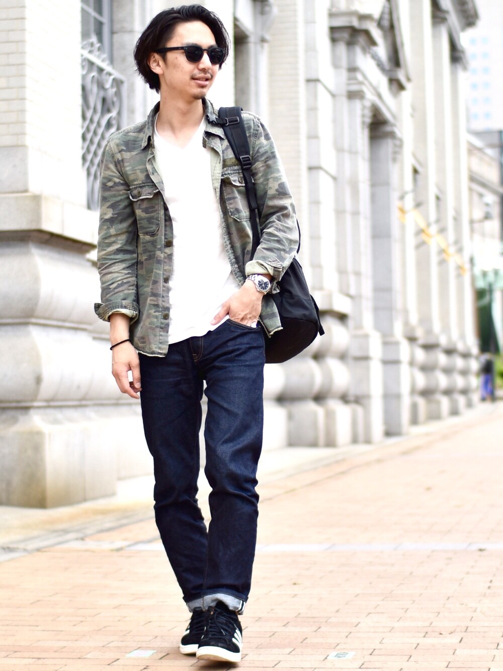 「春、大人カジュアル、シンプル、デニム、ミリタリー、カモフラ、プチプラ、UNIQLO、休日スタイル、ootd」｜「NANO universeのヴィンテージライクミリタリーSH（シャツ/ブラウス、その他）」を使った、kenさん（メンズ・170cm）の春コーディネートの1枚目の写真