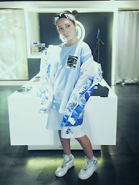「blue」｜「アイテム（財布/小物）」を使った、Kingさん（レディース・156cm）の秋コーディネート
