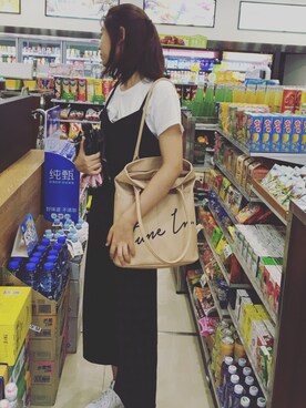 「MONKI（モンキ）のアイテム（オールインワン・サロペット）」を使った、ivy哩さん（レディース・172cm）の秋コーディネート