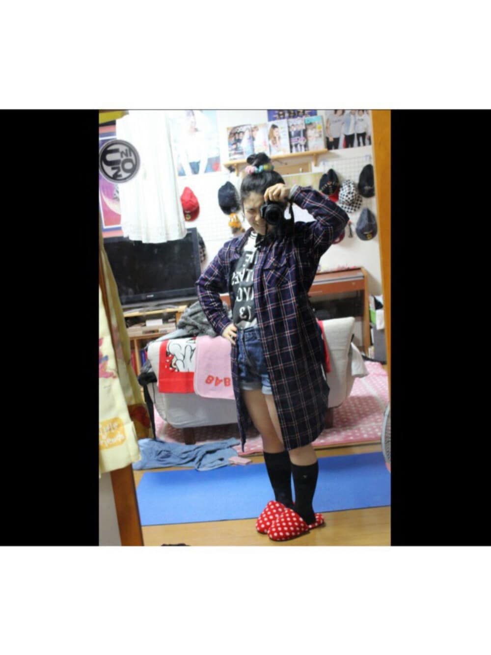「一眼レフ、ショーパン、デニムショートパンツ、HarryStyles、birthday、birthday boy」｜「WORKSLONDONのアイテム（その他アウター、ブルー系）」を使った、はむはむさん（レディース・153cm）の冬コーディネートの1枚目の写真