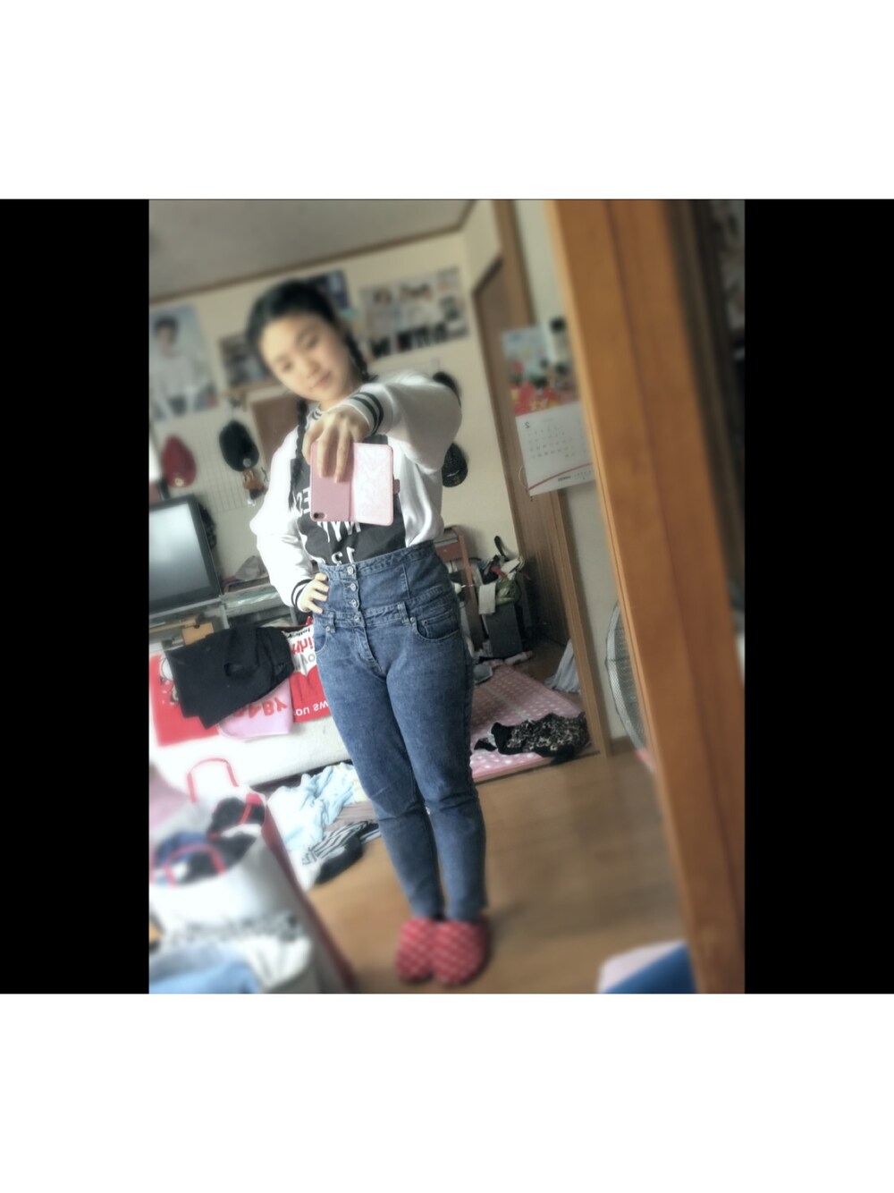 「denim」｜「WEGOのアイテム（スウェット、ホワイト系）」を使った、はむはむさん（レディース・153cm）の春コーディネートの1枚目の写真