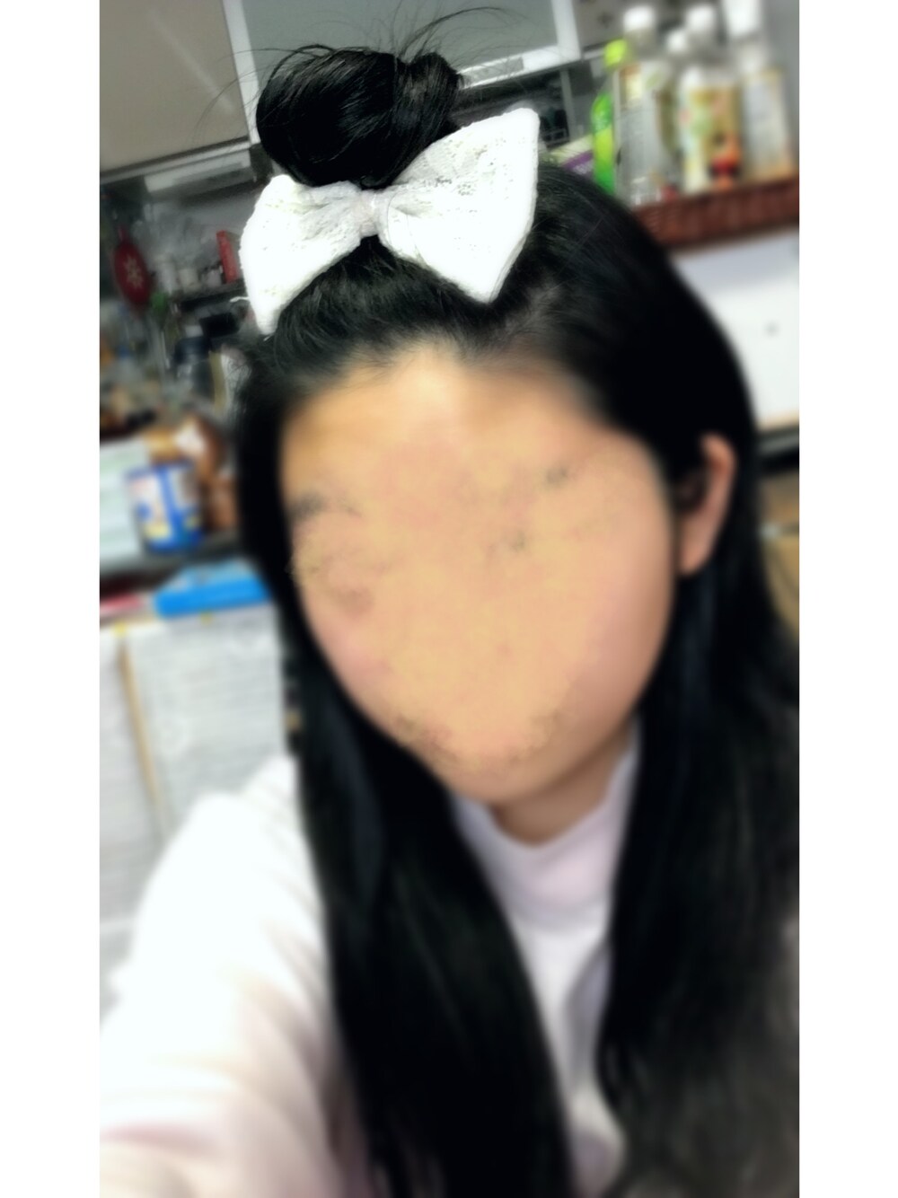 「ヘアアレンジ」｜「I don't knowのアイテム（バレッタ/ヘアクリップ、ホワイト系）」を使った、はむはむさん（レディース・153cm）の春コーディネートの1枚目の写真