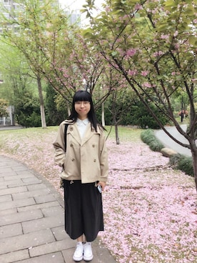 「ネコ」｜「アイテム（PC・スマホグッズ/家電）」を使った、ジェーン ちゃんさん（レディース・158cm）の春コーディネート