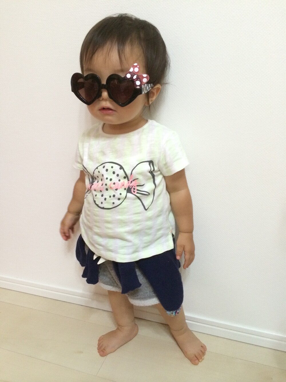 「ZARAのアイテム（Tシャツ/カットソー、イエロー系）」を使った、がっちゃんさん（キッズ・80cm）の夏コーディネートの1枚目の写真