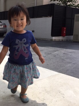「アイテム（スカート、ブルー系）」を使った、がっちゃんさん（キッズ・90cm）の夏コーディネート