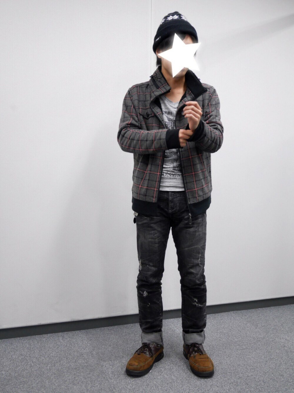 「しまむらのアイテム（ニットキャップ/ビーニー、ブラック系）」を使った、Team aさん（メンズ・161cm）の秋コーディネートの1枚目の写真