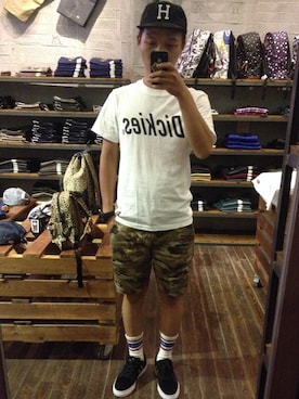 「HUF（ハフ）のアイテム（その他シューズ）」を使った、丹田昭さん（メンズ・168cm）の秋コーディネート