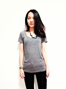 「アイテム（Tシャツ/カットソー、グレー系）」を使った、CarrieCarrieさん（レディース・135cm）の春コーディネート