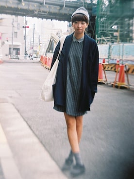 「シアタープロダクツ(THEATRE PRODUCTS)」｜「アイテム（ニットキャップ/ビーニー）」を使った、しおかさん（レディース・171cm）の秋コーディネート