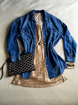 「jeans shirt」｜Emyli Menezes さん（レディース・175cm）の秋コーディネート