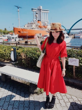 「Void Watches（ ヴォイド・ウォッチ）のアイテム」を使った、misakoさん（レディース・160cm）の春コーディネート