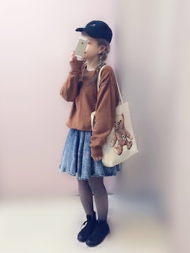 「JOYRICH」｜「アイテム（スウェット）」を使った、もにこ。さん（レディース・150cm）の春コーディネート