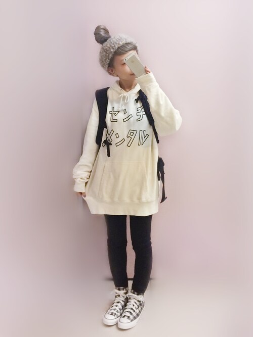 もにこ Converseのスニーカーを使ったコーディネート Wear